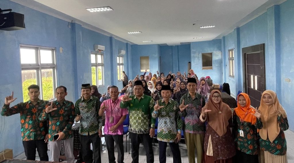 Pelatihan Bolu Batik Lazismu Kota Pekalongan (2)